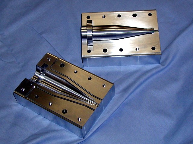 MOULE EN ALUMINIUM